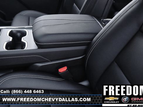 New 2026 GMC Acadia Elevation w/ Black Edition image 35