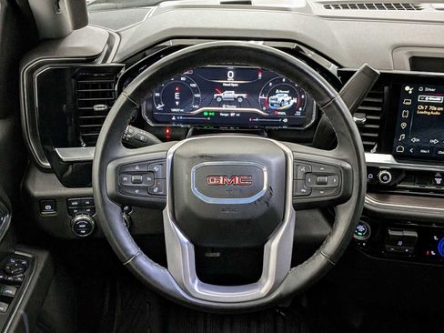 Used 2025 GMC Sierra 3500 SLT image 25