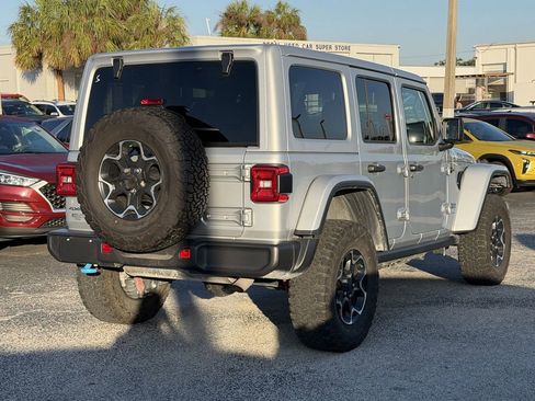 Used 2023 Jeep Wrangler Unlimited Rubicon 4xe AWD/4WD image 4