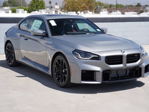 New 2026 BMW M2 w/ Lighting Package RWD image 3