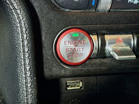 Used 2022 Ford Mustang Premium RWD image 21