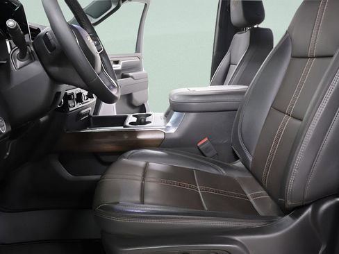 Used 2025 Chevrolet Silverado 3500 High Country w/ High Country Premium Package AWD/4WD image 23