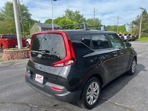 Used 2020 Kia Soul LX FWD image 6