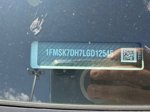 Used 2020 Ford Explorer XLT w/ Equipment Group 202A RWD image 41