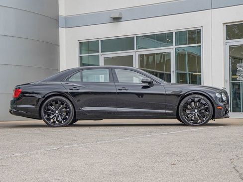 New 2026 Bentley Flying Spur Plug-In Hybrid image 5