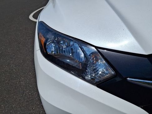 Used 2016 Honda HR-V LX image 8