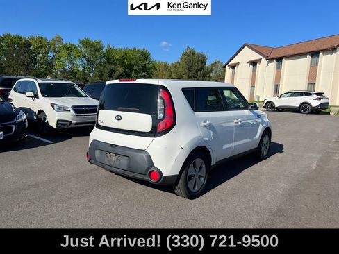 Used 2015 Kia Soul FWD image 5
