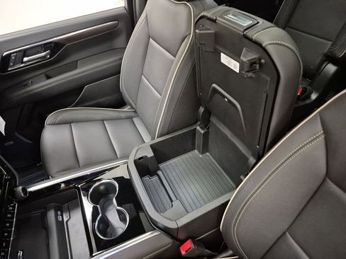 New 2026 Chevrolet Tahoe Premier image 36