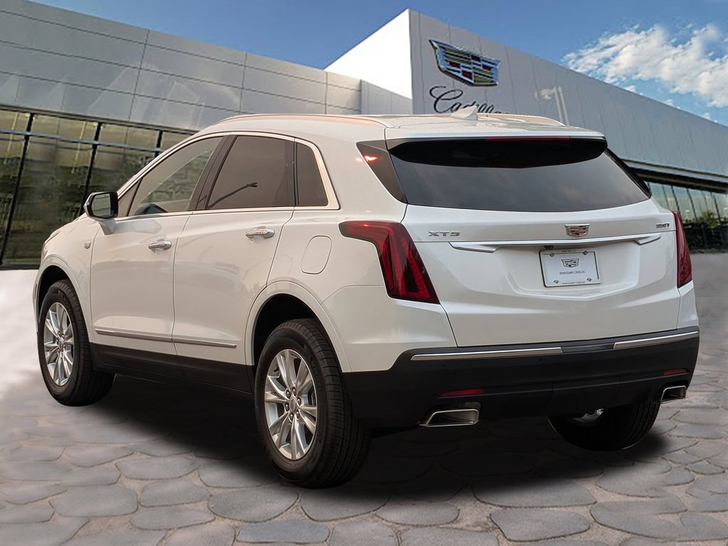 New 2026 Cadillac XT5 Luxury FWD image 2