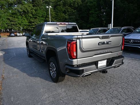Used 2020 GMC Sierra 1500 AT4 w/ AT4 Premium Package AWD/4WD image 4