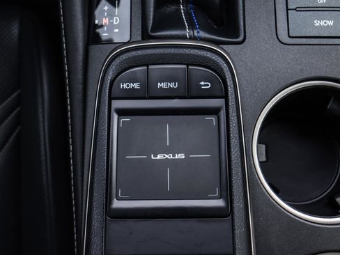 Used 2016 Lexus RC F image 30