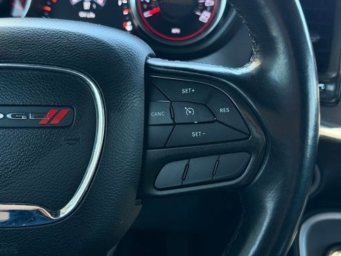 Used 2021 Dodge Challenger SXT RWD image 20