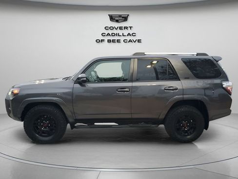 Used 2021 Toyota 4Runner SR5 Premium image 5