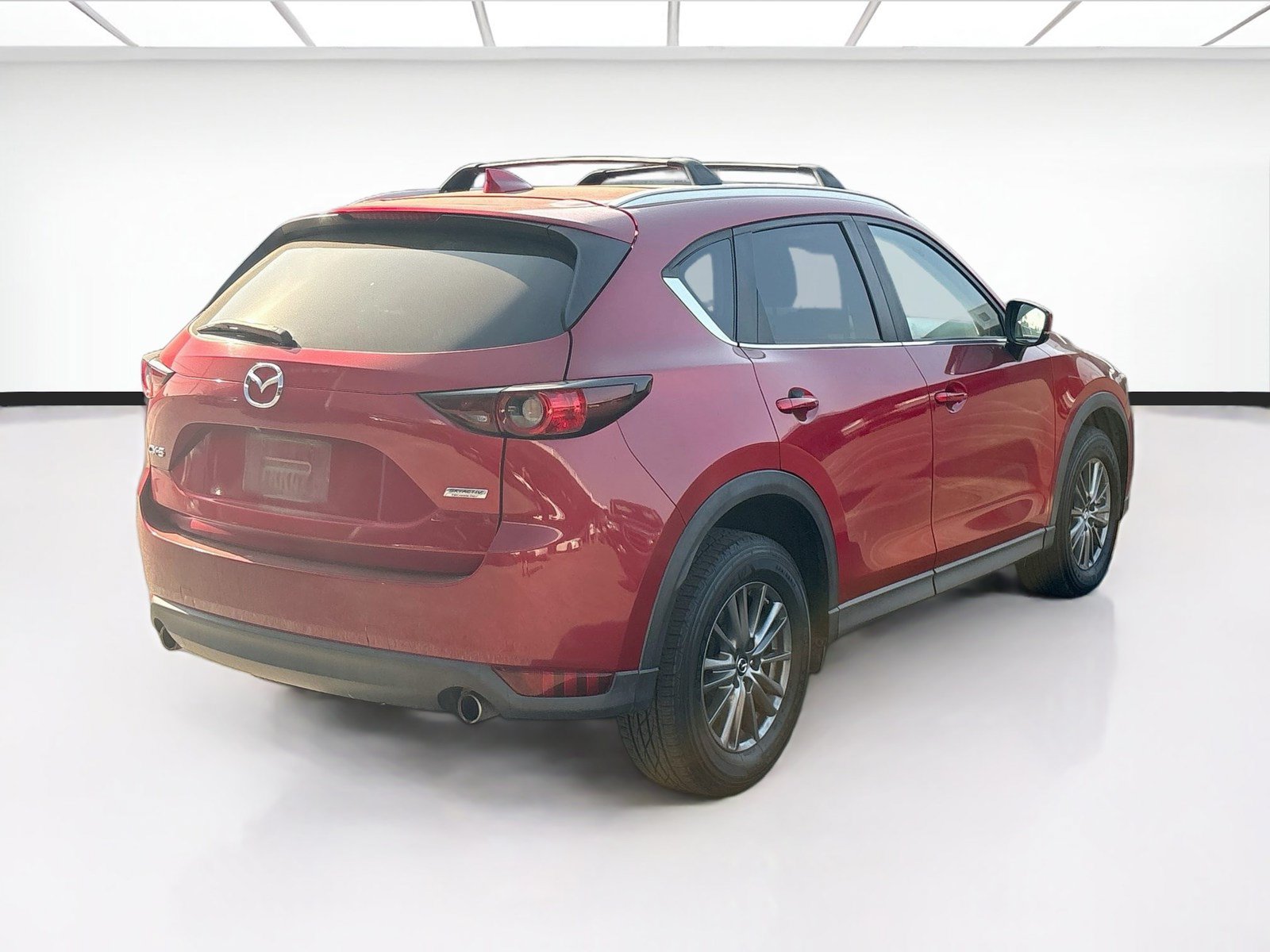 Used 2017 MAZDA CX-5 Touring w/ Preferred Equipment Package FWD image 4