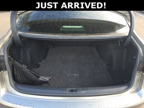 Used 2015 Lexus IS 250 image 8