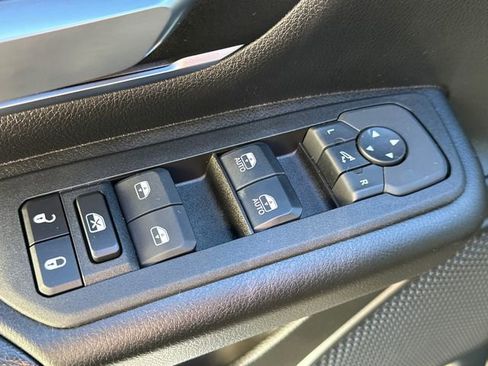 Certified 2025 RAM 1500 Big Horn image 27