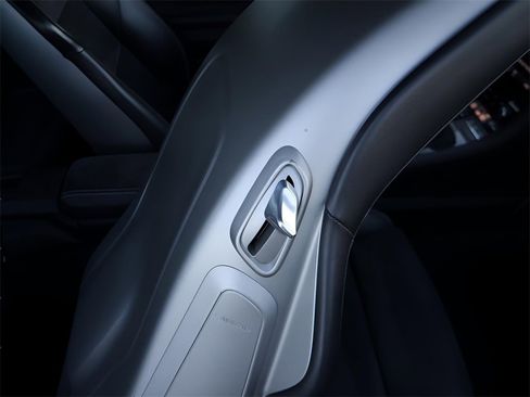 Used 2019 Porsche 911 GT3 RS image 13