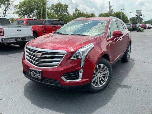 Used 2019 Cadillac XT5 Luxury FWD image 3