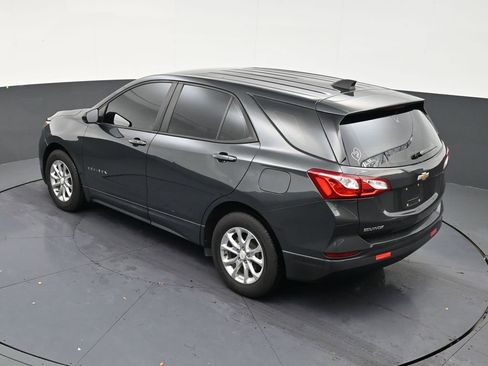 Used 2021 Chevrolet Equinox LS FWD image 14