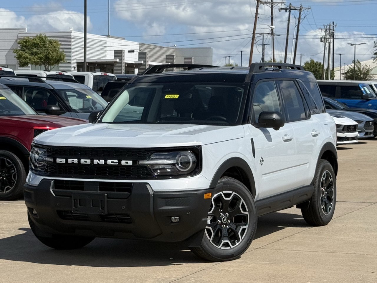 New 2026 Ford Bronco Sport Outer Banks w/ Outer Banks Tech Package+ AWD/4WD image 2