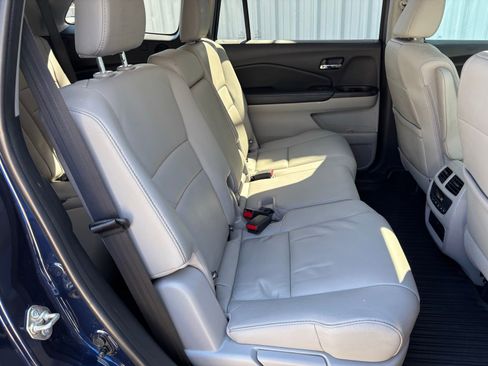 Used 2018 Honda Pilot EX-L image 37