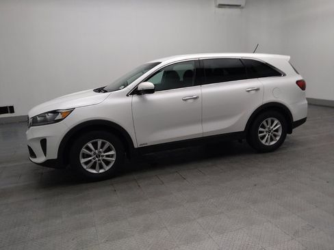 Used 2019 Kia Sorento AWD image 2