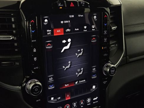 Used 2021 RAM 1500 Laramie image 10