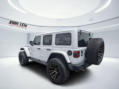 Used 2022 Jeep Wrangler Unlimited Rubicon AWD/4WD image 5