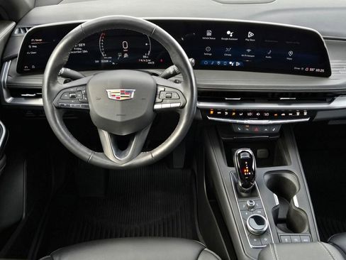 Certified 2024 Cadillac XT4 Premium Luxury w/ Cold Weather Package image 14