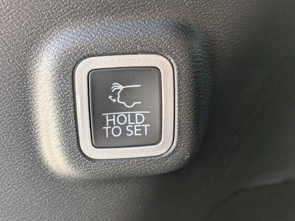 New 2026 Jeep Cherokee Limited AWD/4WD image 14