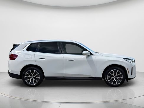 New 2026 BMW X3 xDrive30i w/ Convenience Package AWD/4WD image 4
