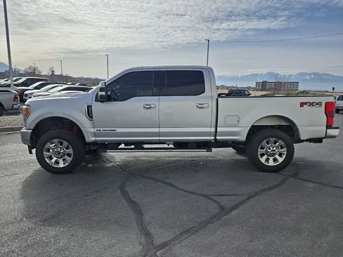 Used 2017 Ford F350 Lariat w/ Lariat Ultimate Package image 8