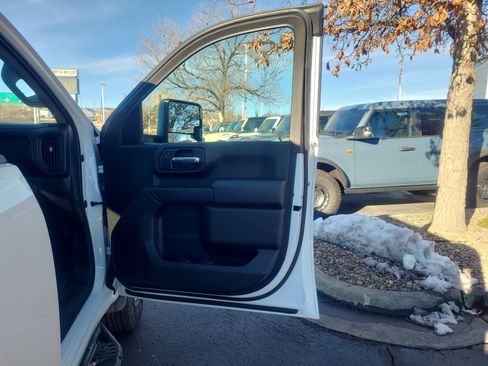 Used 2020 GMC Sierra 3500 4x4 Crew Cab w/ Convenience Package image 14