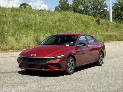 Used 2025 Hyundai Elantra Sport w/ Cargo Package