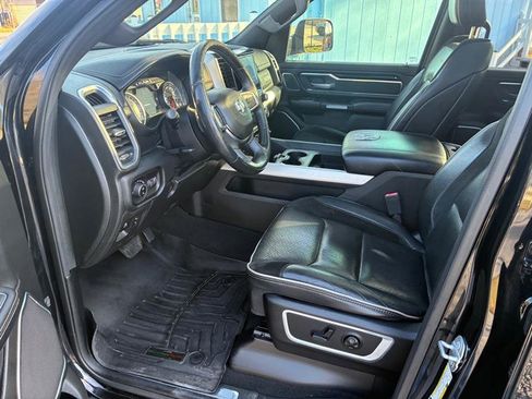 Used 2019 RAM 1500 Laramie image 13