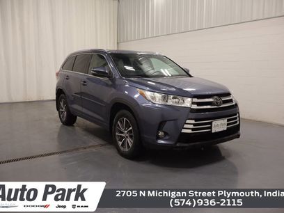 Used 2018 Toyota Highlander XLE w/ Carpet Mat Package (TMS)