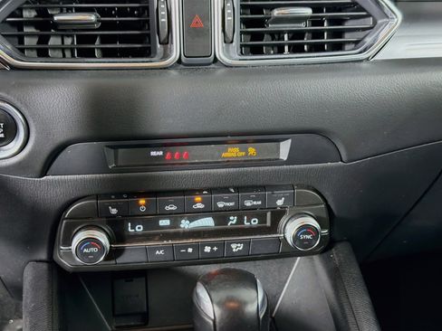 Used 2025 MAZDA CX-5 AWD 2.5 S w/ Preferred Package image 24