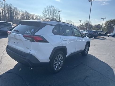 Used 2019 Toyota RAV4 XLE Premium w/ Cold Weather Package image 6