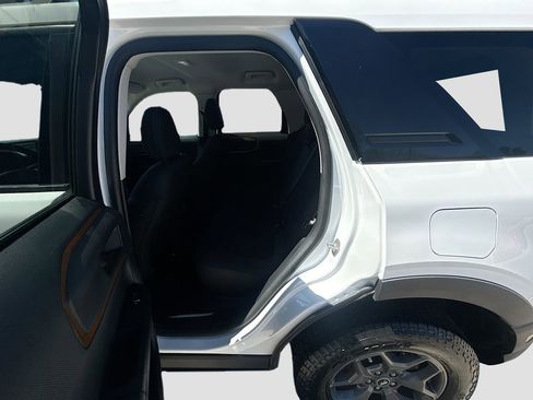 Used 2023 Ford Bronco Sport Badlands image 23