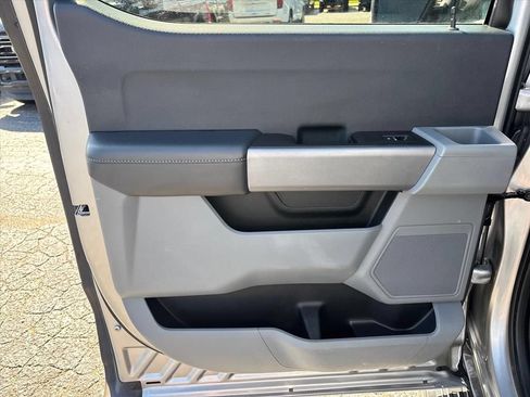 Used 2021 Ford F150 XLT AWD/4WD image 18