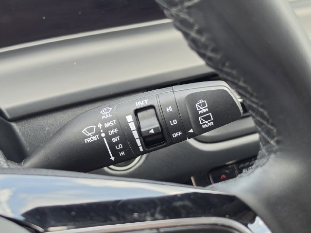 Certified 2024 Kia Seltos EX FWD image 21