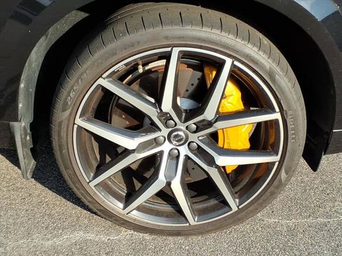 Used 2024 Volvo XC60 T8 Polestar w/ Protection Package Premier image 11