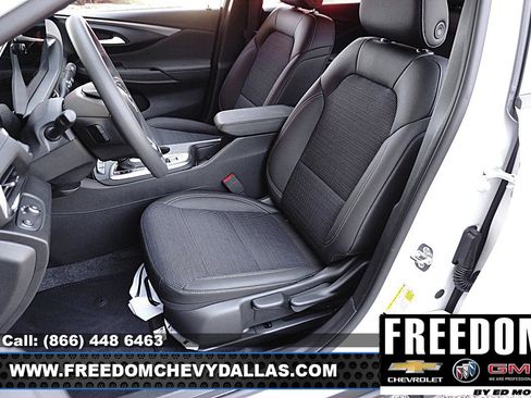 New 2026 Buick Envista Preferred FWD image 13