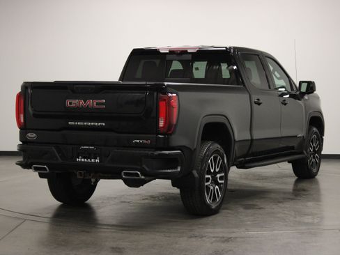 Used 2023 GMC Sierra 1500 AT4 w/ Technology Package AWD/4WD image 8
