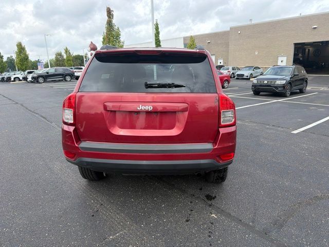 Used 2013 Jeep Compass Sport FWD image 16
