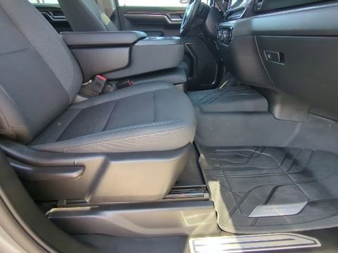 Used 2024 Chevrolet Silverado 1500 RST image 21