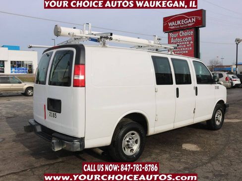 Used 2017 GMC Savana 2500 RWD image 5