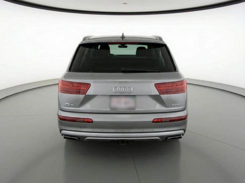 Used 2017 Audi Q7 3.0T Prestige w/ Prestige Package image 4
