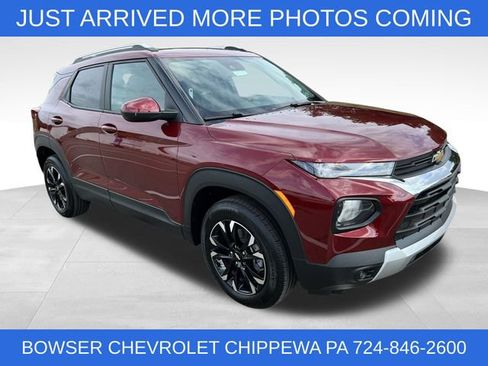 Used 2023 Chevrolet TrailBlazer LT w/ Convenience Package image 1