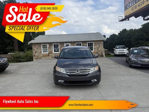Used 2011 Honda Odyssey Touring image 1